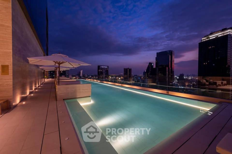 picture Pet-Friendly 1-BR The Strand Thonglor, 100m To BTS Thong Lor (ID 3415841) - 18/21