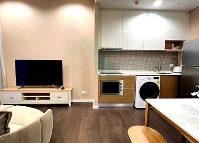 Condos for sale : 🚩 For Sell Condo THE SAINT RESIDENCES Building B, Floor 28,2 bed room, Room size 54 sqm