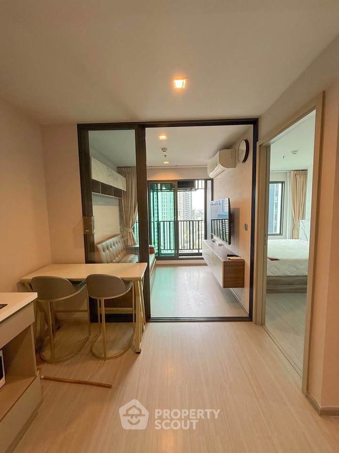 picture 100m To BTS Ha Yaek Lat Phrao, 1-BR Life Ladprao, 16th Floor (ID 3209474) - 4/10