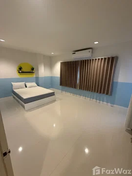 5 Bedroom Townhouse for rent in Khlong Tan Nuea, Bangkok 6869883
