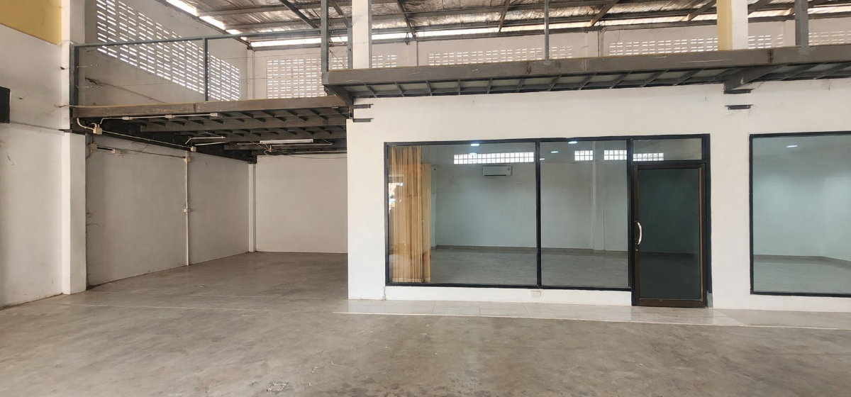 รูป ให้เช่าโกดังพร้อมสำนักงาน 400 ตร.ม. นิคมอุตสาหกรรมภาคเหนือ ลำพูน | 35,000 บาท/เดือน - รูปที่ 4/16