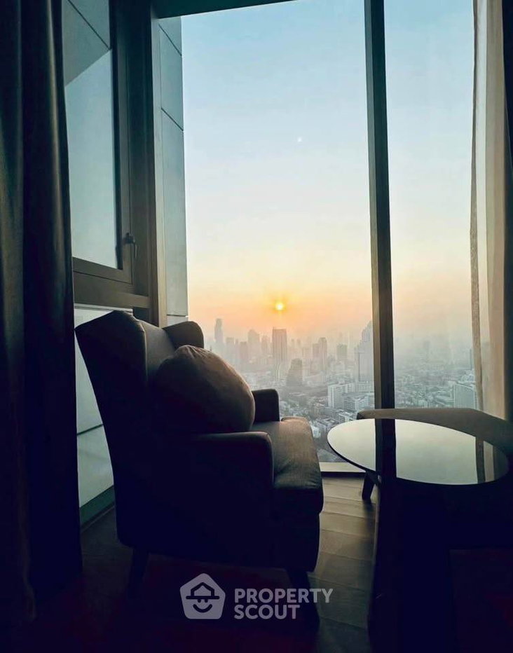 picture 2-BR Magnolias Waterfront Residences Near BTS Saphan Taksin (ID 3418481) - 1/9