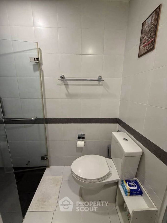 picture 1-BR Condo At A Space Asoke-Ratchada Near MRT Phra Ram 9 (ID 3415660) - 7/8