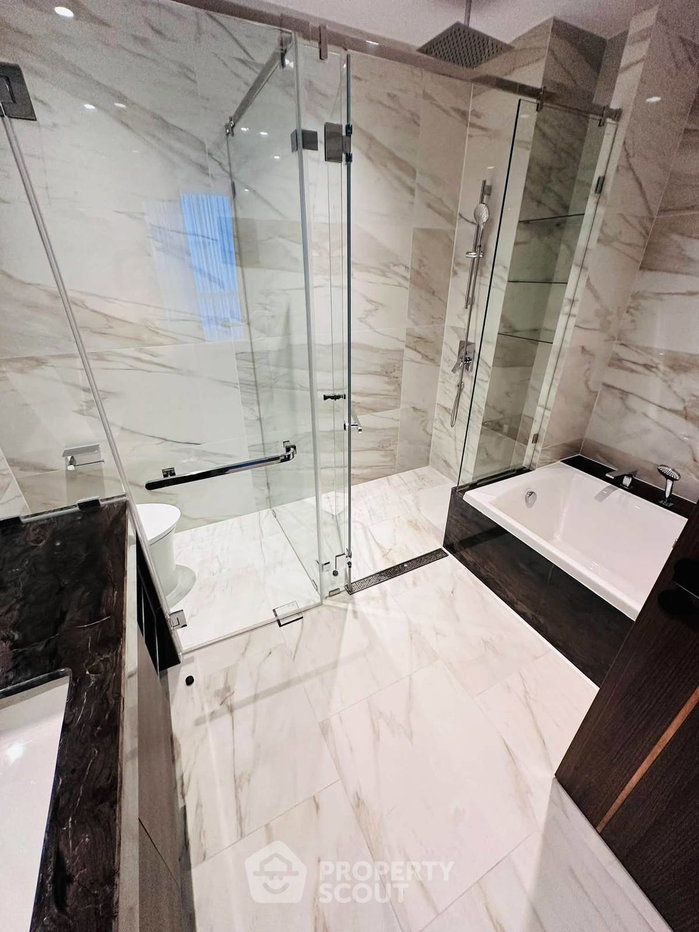 picture 3-BR Condo at Supalai Icon Sathon near MRT Si Lom (ID 3416179) - 7/17