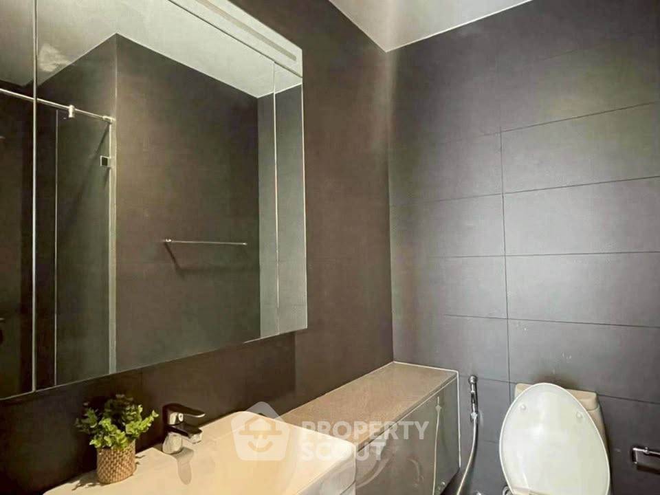 picture 2-BR Condo at Noble Ploenchit near BTS Phloen Chit (ID 3006450) - 29/33