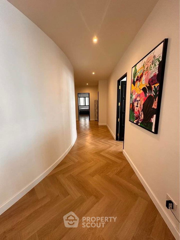 picture Pet-Friendly 3-BR 220 Sqm At Mano Tower Near MRT Phetchaburi (ID 3414948) - 17/19