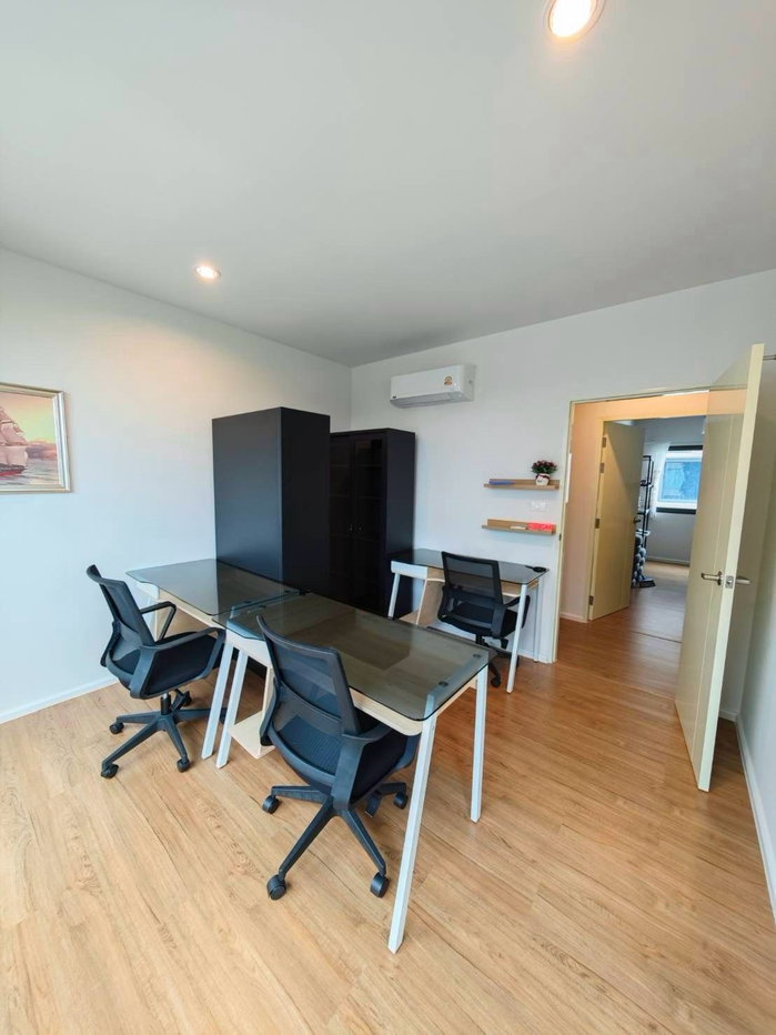 picture 🏡 Beautiful 3-Storey Corner Townhome for Sale – Only THB 8.5 Million!  ✨ Immaculate Condition | Extra Side Space | Move-in Ready! - 8/32