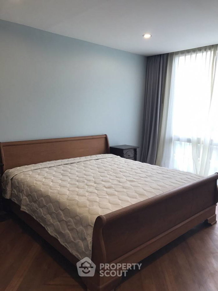 picture 16th-Floor 1-BR At Somkid Gardens, 300m To BTS Chit Lom (ID 384919) - 7/11