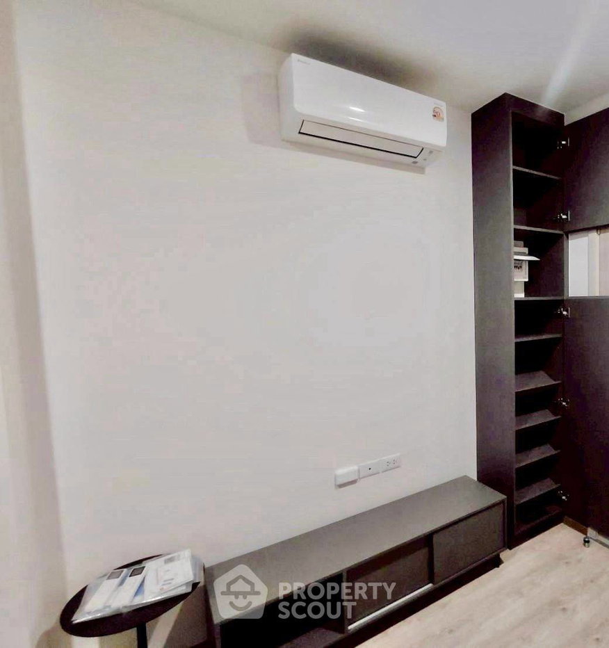 picture 1-BR Condo at Nue District R9 near MRT Phra Ram 9 (ID 3414526) - 2/8