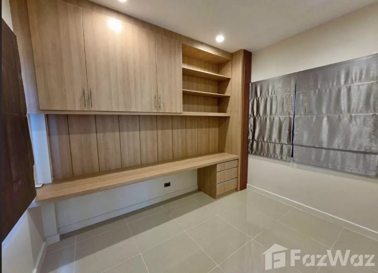 picture H Living Life Pattaya 6870161 - 8/19