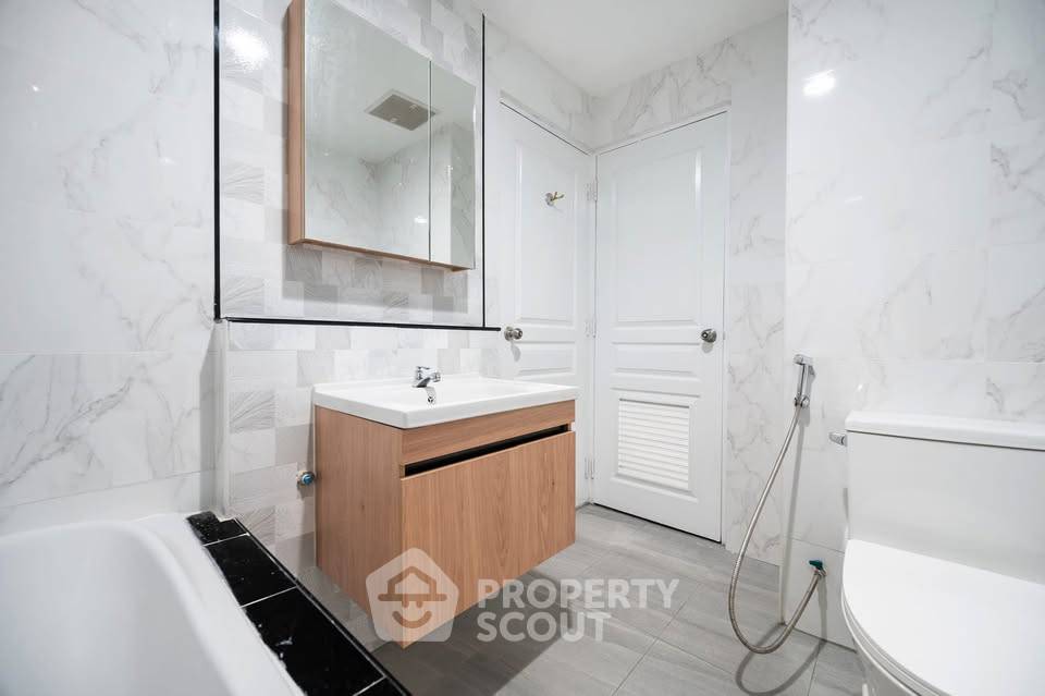 picture 31st-Floor 2-BR The Waterford Diamond Tower Sukhumvit Near BTS Phrom Phong (ID 3415987) - 18/18