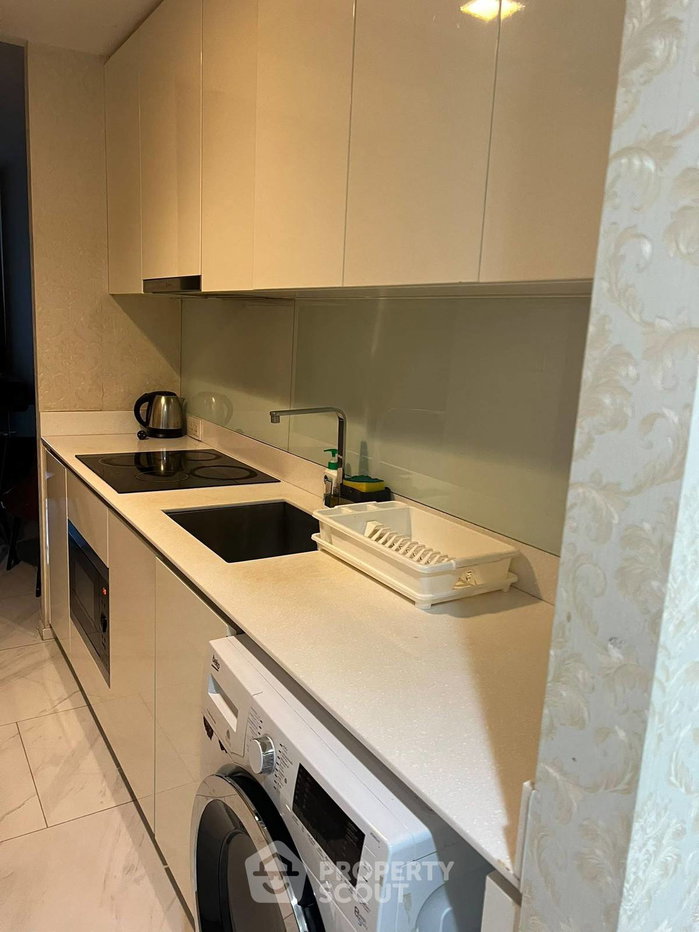 picture 2-BR Condo For Sale At Hyde Sukhumvit 11 Near BTS Nana (ID 3383469) - 8/17