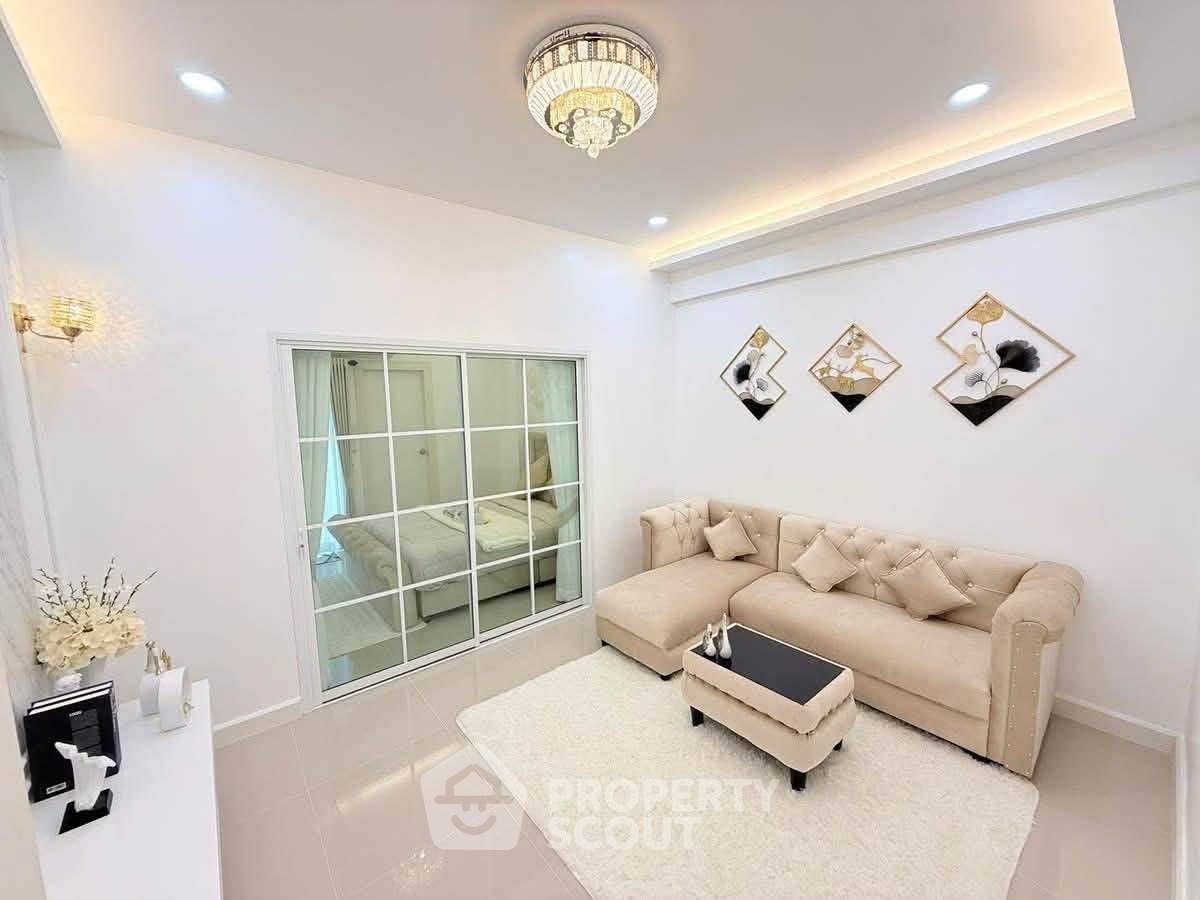 รูป ขายคอนโด 1 ห้องนอน ขนาด 32 ตารางเมตร 9 Karat Condo ใจกลางพัทยา (ID 3418656) - รูปที่ 3/13
