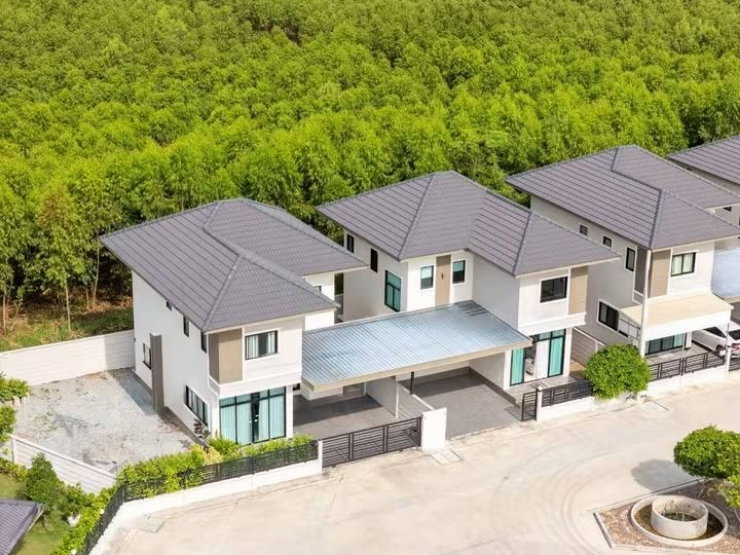 รูป ขายบ้านใหม่ ( บ้านตัวอย่าง ) 2 ชั้น
บ้านสวยพร้อมเฟอร์ แต่งครบ พร้อมอยู่ ขนาด 38 ตร.วา
- รูปที่ 3/13