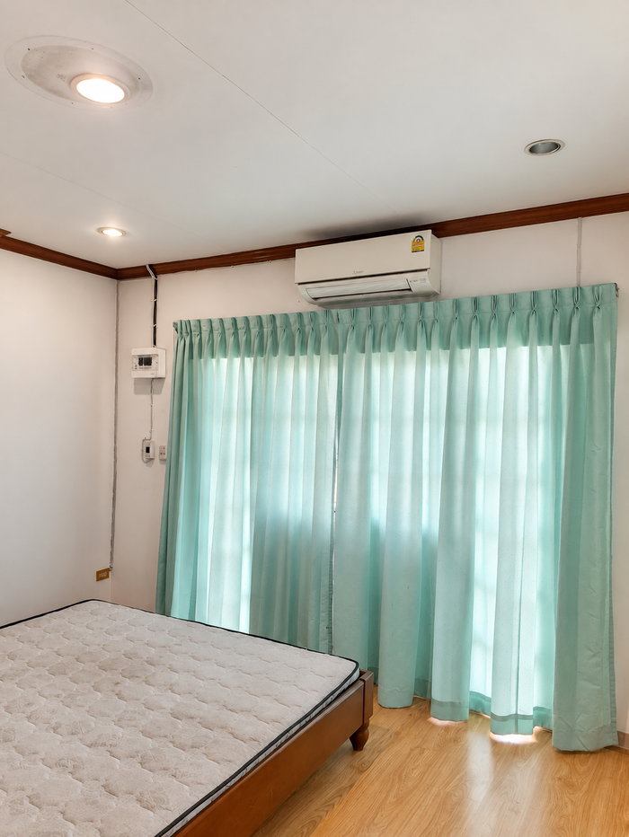 รูป บ้านหลังใหญ่ พื้นที่ครบสำหรับทั้งครอบครัว ราคาลดพิเศษ 81 ตร.วา ขายบ้านเดี่ยว 2 ชั้น หมู่บ้านมณีรินทร์ รัตนาธิเบศร์–ท่าอิฐ - รูปที่ 11/11