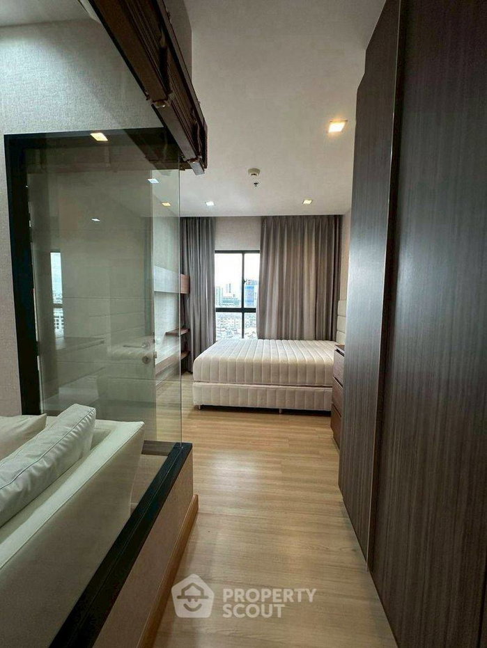 รูป คอนโด 1-ห้องนอน ที่ เออบาโน่ แอปโซลูท ใกล้ BTS กรุงธนบุรี (ID 3417355) - รูปที่ 4/9