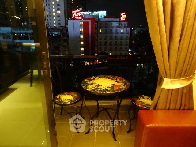 รูป ใกล้ BTS อโศก เพียง 100 ม. | คอนโด 1 ห้องนอน Le Cote Sukhumvit 14 (ID 885132) - รูปที่ 11/13