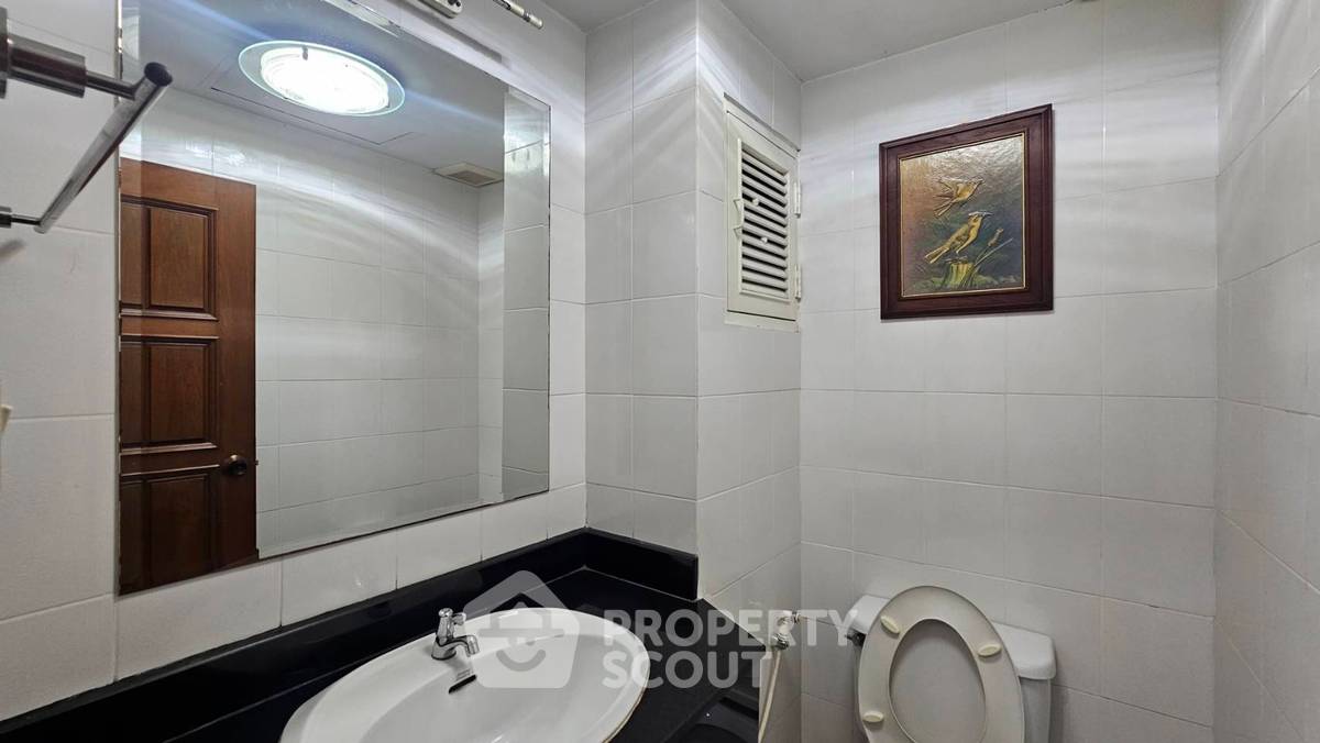 picture 3-BR Condo at Fifty Fifth Tower Thonglor near BTS Thong Lor (ID 512248) - 18/25