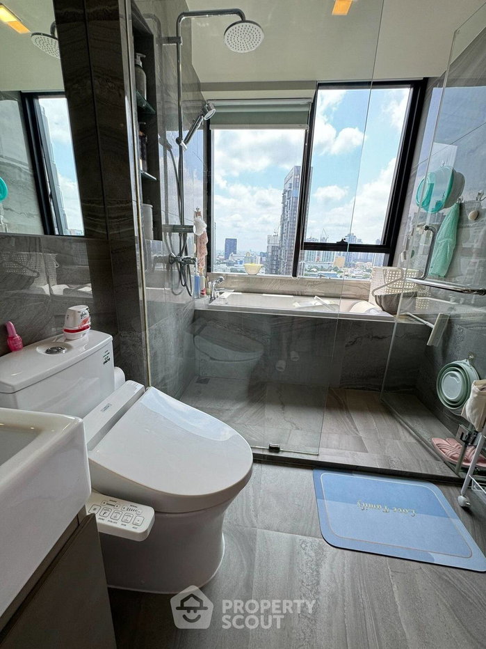 picture 15th-Floor 2-BR Ideo Q Sukhumvit 36 Near BTS Thong Lor (ID 3419131) - 12/12