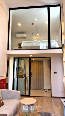 Condos for rent : 200m To MRT Huai Khwang | 2-BR SOHO Bangkok Ratchada (ID 3414728)