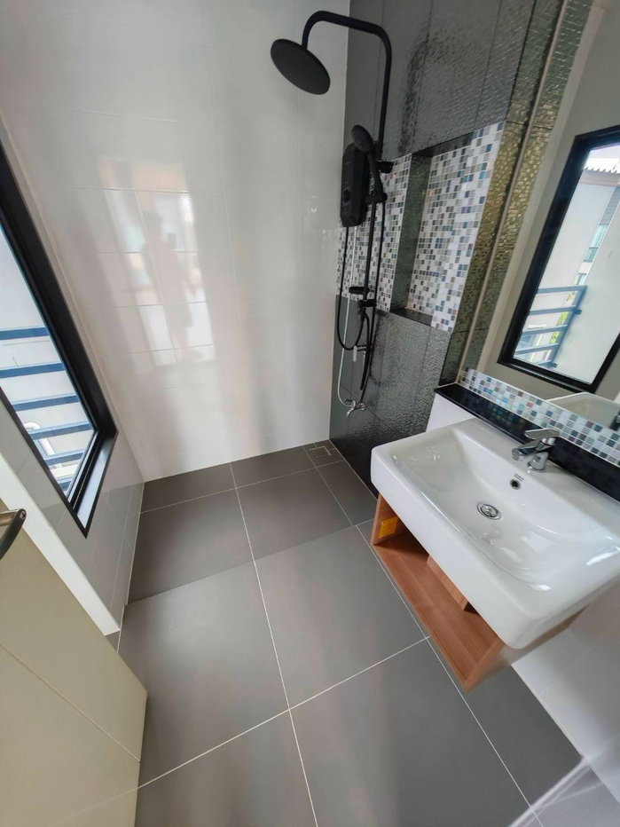 picture 🏡 Beautiful 3-Storey Corner Townhome for Sale – Only THB 8.5 Million!  ✨ Immaculate Condition | Extra Side Space | Move-in Ready! - 6/32