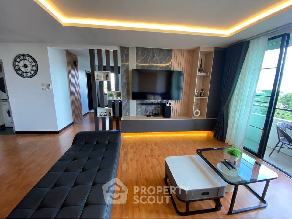 picture 141 Sqm 3-BR Condo At The Trio Near Chiang Mai University (ID 3414898) - 2/23