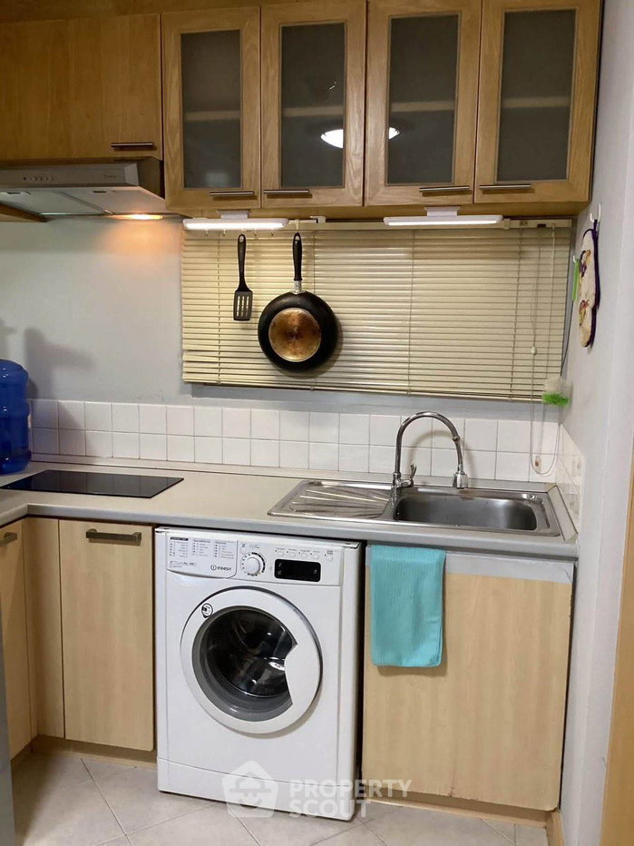 picture 1-BR Condo at Plus 67 near BTS Phra Khanong (ID 3419070) - 6/11