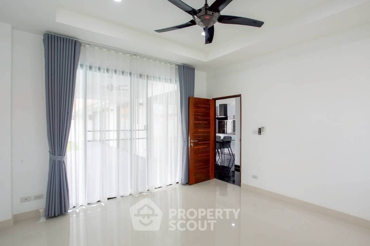 รูป วิลล่า 3-ห้องนอน ใน วังก์พง (ID 1299863) - รูปที่ 10/13