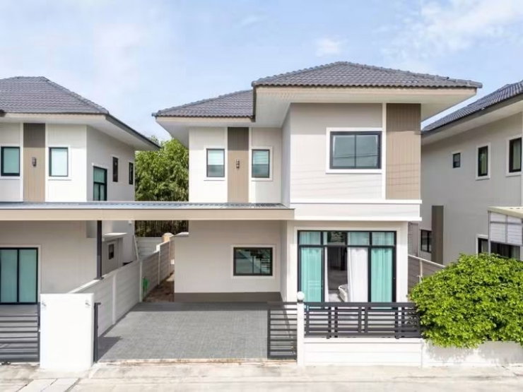 รูป ขายบ้านใหม่ ( บ้านตัวอย่าง ) 2 ชั้น
บ้านสวยพร้อมเฟอร์ แต่งครบ พร้อมอยู่ ขนาด 38 ตร.วา
- รูปที่ 1/13