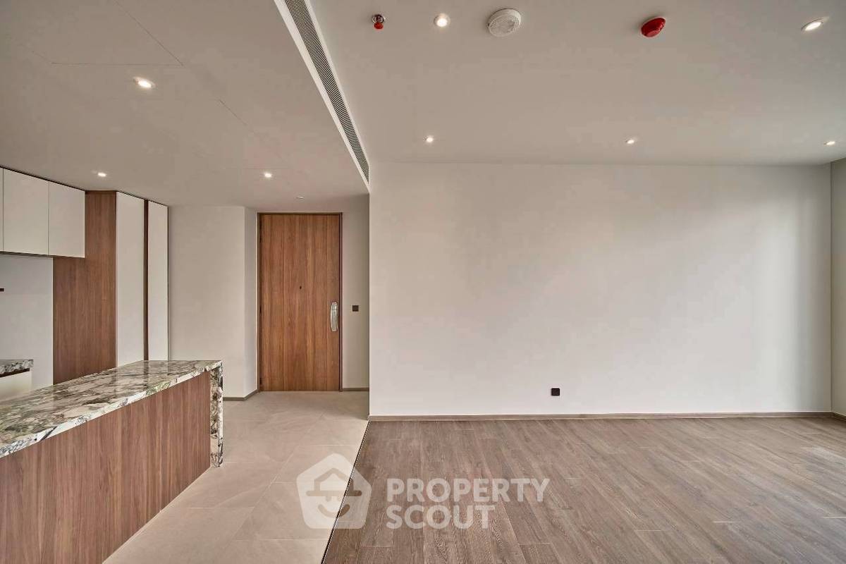 picture 2-BR Condo For Sale At ROMM CONVENT Near BTS Sala Daeng (ID 3417277) - 11/24