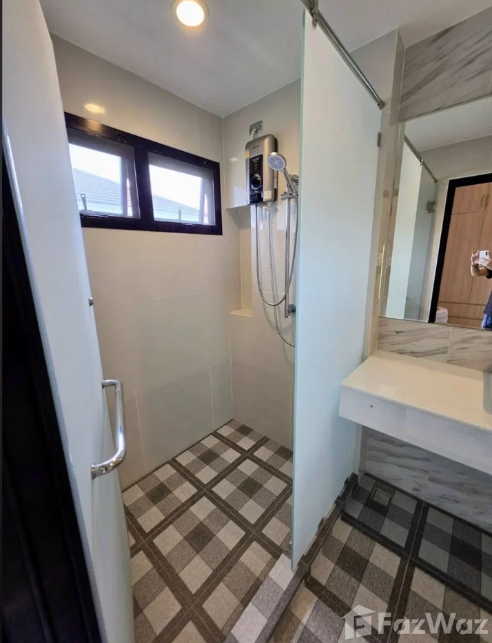 picture H Living Life Pattaya 6870161 - 13/19