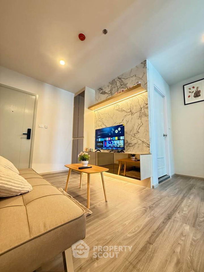 picture 1-BR Condo at Regent Home Bangna near BTS Bang Na (ID 3414401) - 6/22