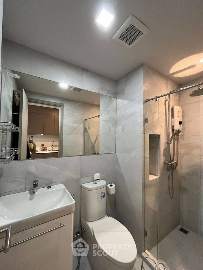 picture 20th-Floor 1-BR Condo At Rhythm Ekkamai Near BTS Ekkamai (ID 3415972) - 10/11
