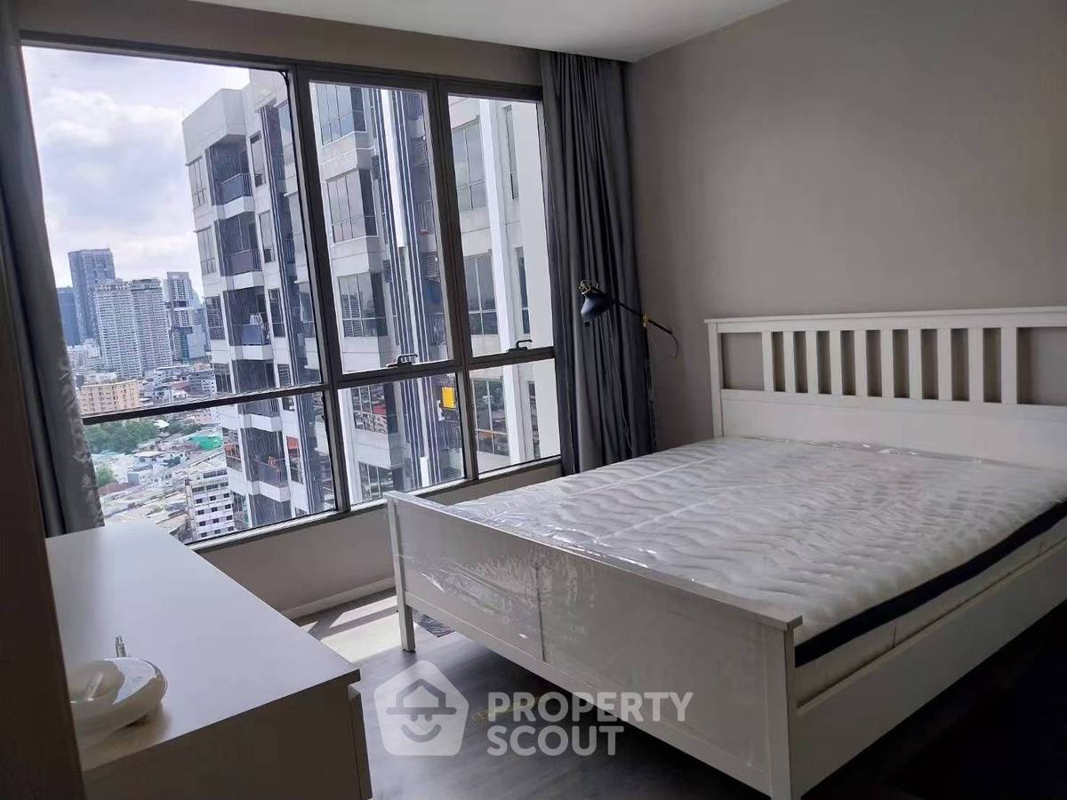 picture 2-BR Condo at The Room Sathorn - St. Louis near BTS Surasak (ID 3416535) - 3/7