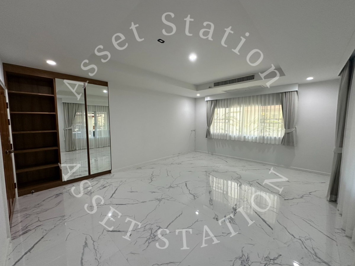 picture Nichada Thani Village | 🚅 Near Samakkhi MRT Station and ISB International School - 12/20