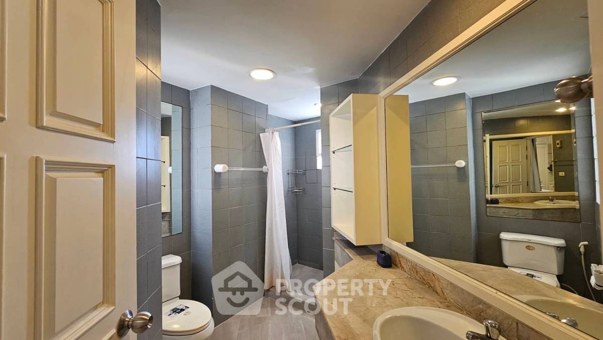 picture 3-BR Condo at Fifty Fifth Tower Thonglor near BTS Thong Lor (ID 512248) - 17/25