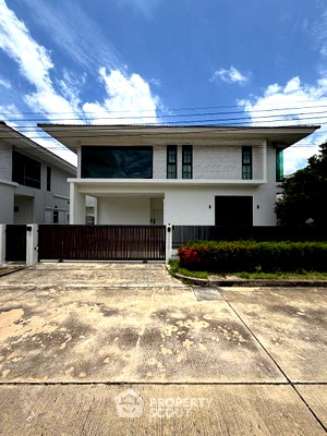 บ้านเดี่ยว กรุงเทพมหานคร : บ้าน 3 ห้องนอน ขนาด 222 ตารางเมตร Perfect Place Rama 9 - Krungthep Kreetha (ID 3387651)