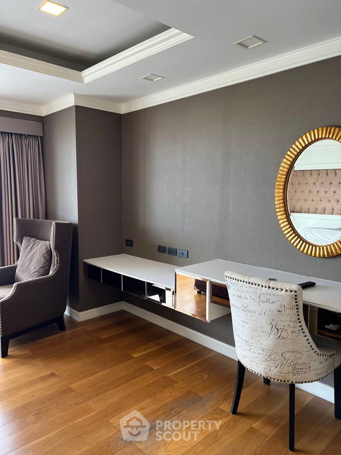 picture 28th-Floor 1-BR At State Tower Condominium Near BTS Saphan Taksin (ID 3417156) - 4/6