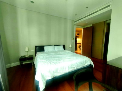 คอนโดให้เช่า : Bright Sukhumvit 24 (ไบร์ท สุขุมวิท 24) (1bed1bath 68sqm)