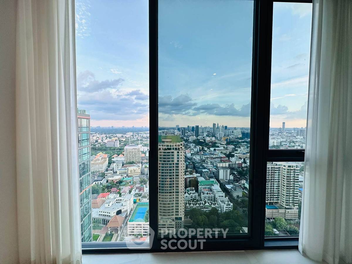 picture 3-BR Condo at Supalai Icon Sathon near MRT Si Lom (ID 3416179) - 15/17