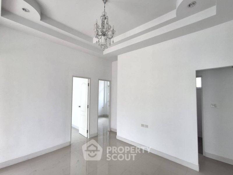 picture 3-BR House in Nong Kham (ID 3415958) - 3/7