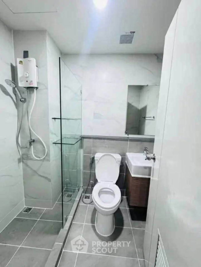 picture 1-BR Condo At ALIVE Sukhumvit 76 Near BTS Samrong (ID 3414371) - 6/6