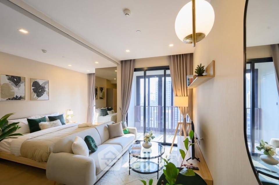 picture 70m To MRT Sukhumvit: 19th-Floor 1-BR At Ashton Asoke (ID 3417854) - 1/6