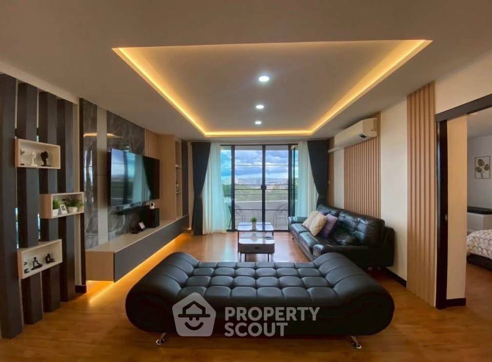 picture 141 Sqm 3-BR Condo At The Trio Near Chiang Mai University (ID 3414898) - 4/23
