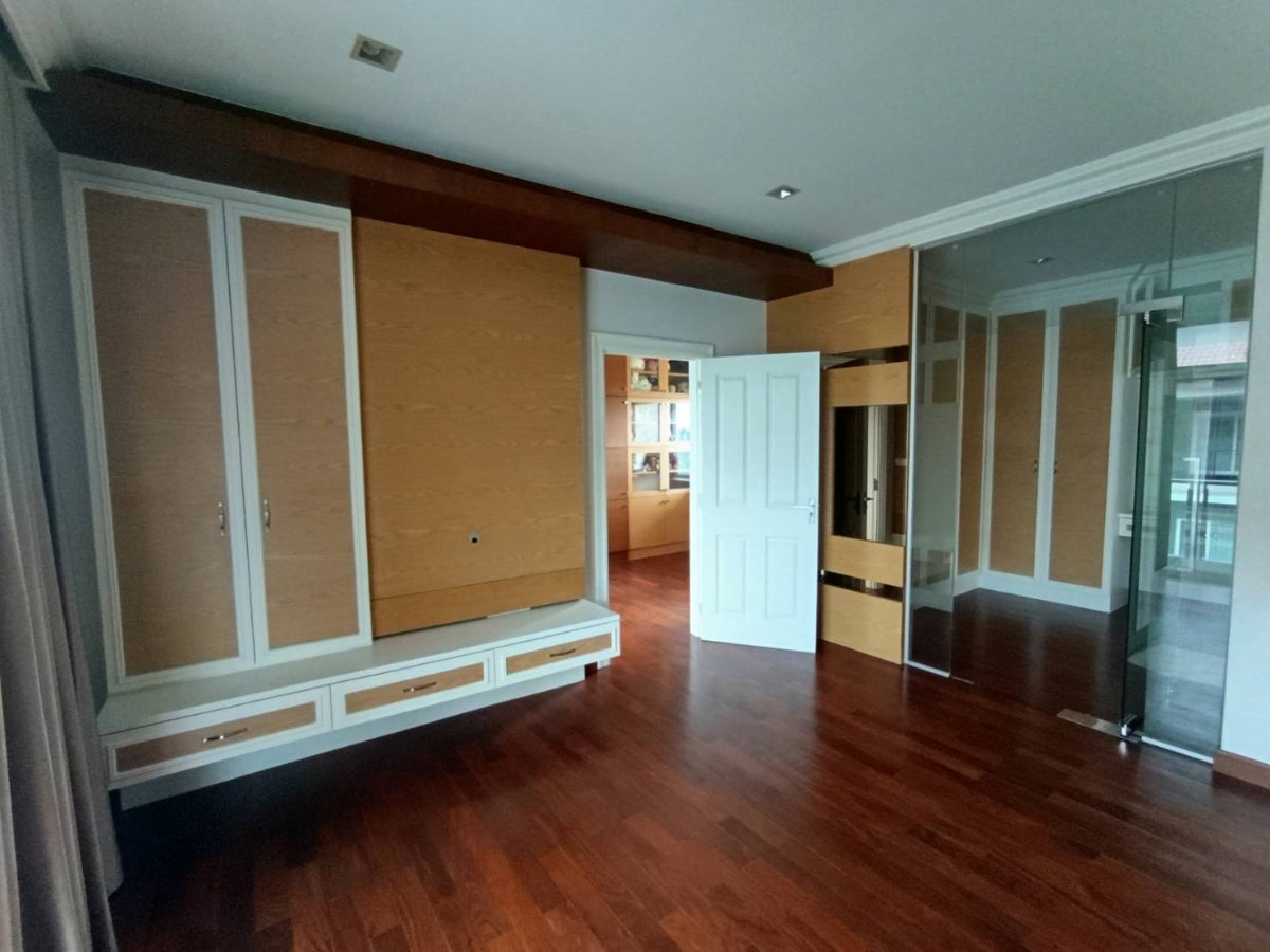 รูป ให้เช่าบ้านเดี่ยว โครงการ คาซ่า เลเจ้นด์ เกษตร-นวมินทร์ 3 ชั้น 5 ห้องนอน 7 ห้องน้ำ - รูปที่ 4/21