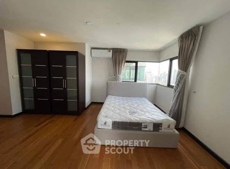 picture 37th-Floor 3-BR 230 Sqm Sathorn Gardens, MRT Silom (ID 3415005) - 2/17