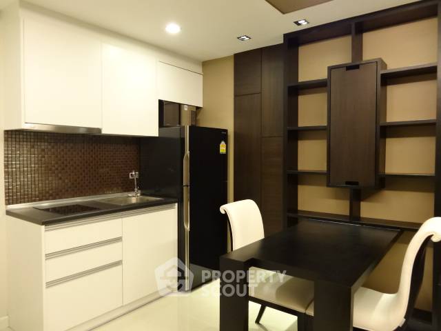 รูป ใกล้ BTS อโศก เพียง 100 ม. | คอนโด 1 ห้องนอน Le Cote Sukhumvit 14 (ID 885132) - รูปที่ 5/13