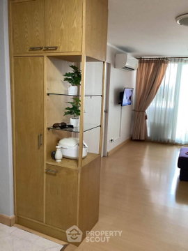 1-BR Condo at Plus 67 near BTS Phra Khanong (ID 3419070)