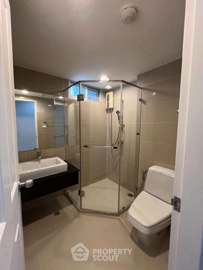 picture 25th-Floor 2-BR Condo At Belle Grand Rama 9 Near MRT Phra Ram 9 (ID 2430021) - 10/10