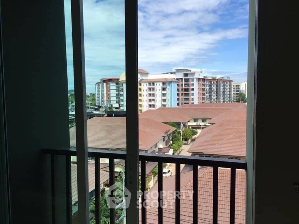 picture 1-BR Condo at Parksiri Condo Bang Saen in Saen Suk (ID 3325757) - 2/5